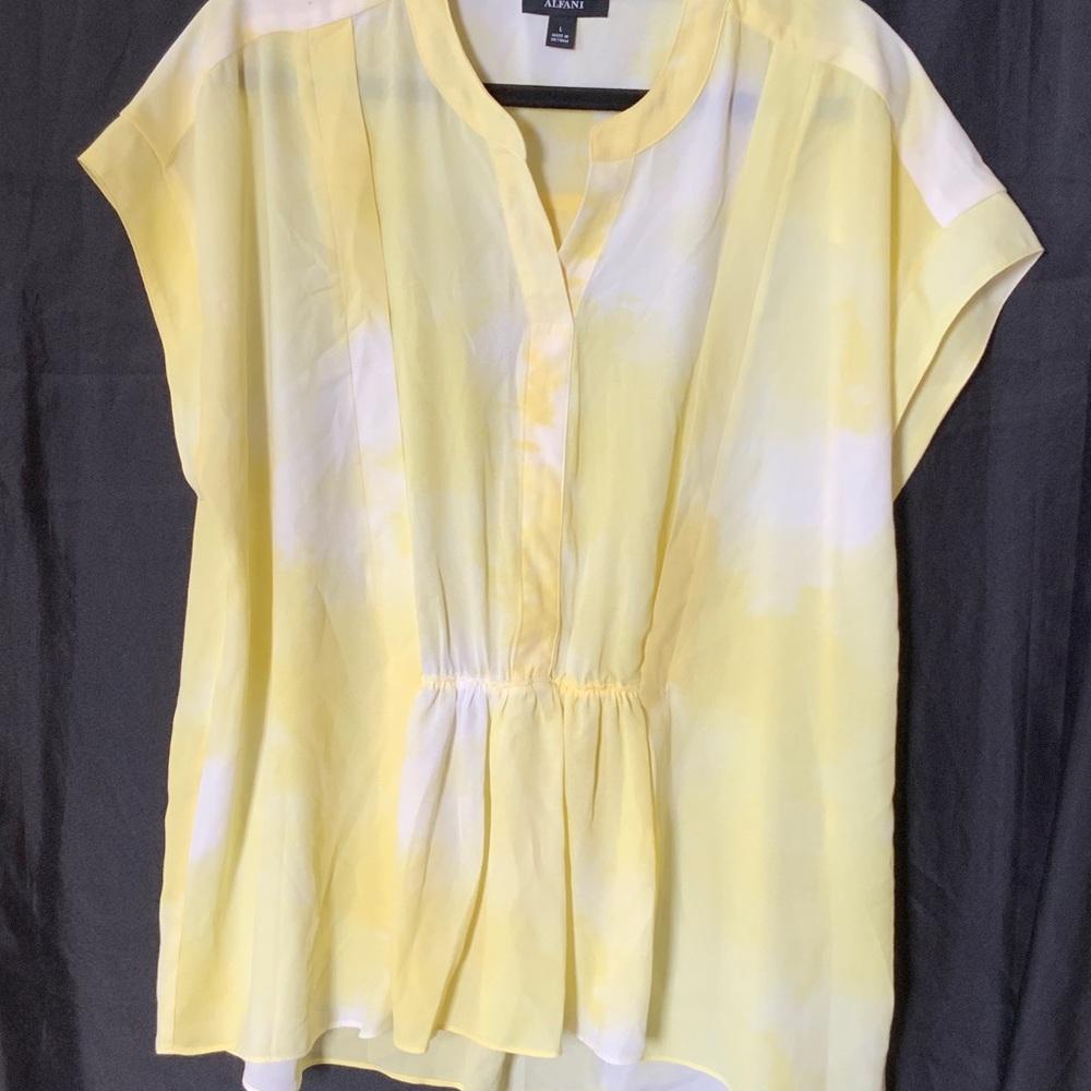 Alfani Light Yellow Women's Blouse